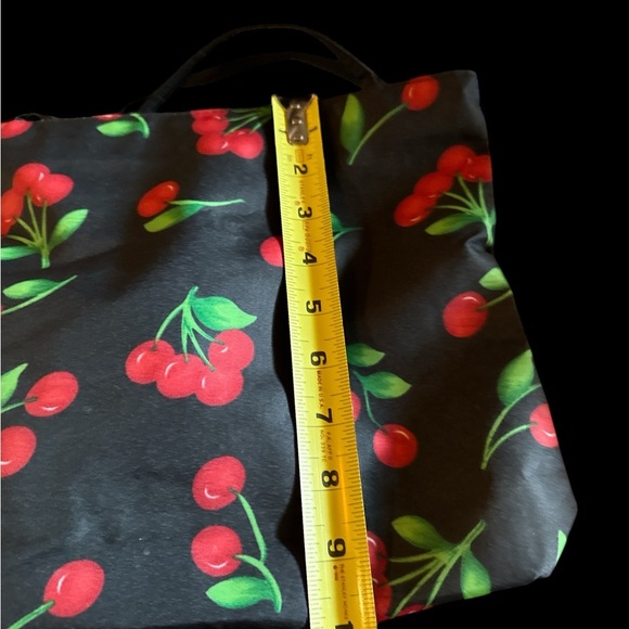 Cherry Print Tote Bag Set - Picture 13 of 13